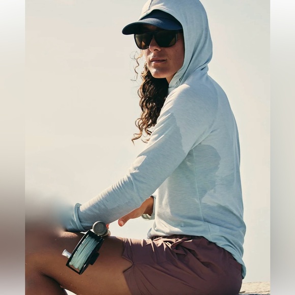 Free fly women’s elevate hoodie sun shirt 30 spf large pale blue - Picture 3 of 11